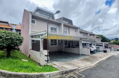 Sobrado Triplex em Condomínio em Guabirotuba, Curitiba/PR