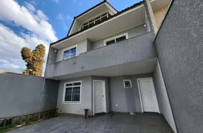 Sobrado Padrão para Aluguel em Jardim das Américas Curitiba-PR