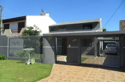 Casa com 3 quartos à venda na Rua Hermógenes de Oliveira, 428, Guabirotuba, Curitiba