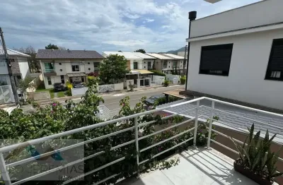 Casa à venda em são joão do rio vermelho, florianópolis: 94m², 2 dormitórios, 1 suíte, por r$780.000.