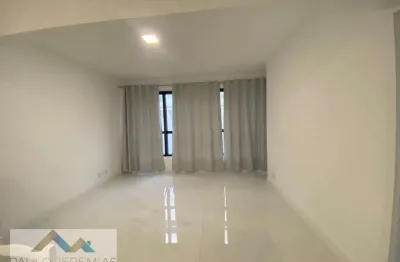 Apartamento 1 dorm. no centro de florianópolis, 42,5m², 1 banheiro, para locação por r$ 3.500.