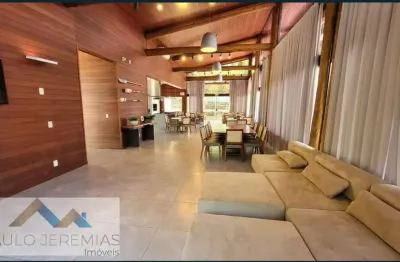 Descubra o privilégio de viver no condomínio vivá residence cacupé, um dos endereços mais exclusivos de florianópolis. este lote de 726,6m² oferece a oportunidade perfeita para construir a casa dos se