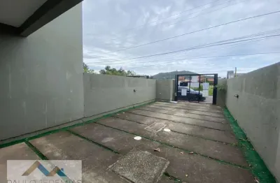 Casa geminada no campeche central, florianópolis: 120m², 3 quartos, suíte, 2 banheiros. alugue por r$ 4.980.