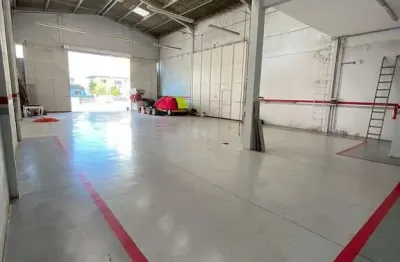 Barracão / Galpão / Depósito para alugar na Rua da Independência, Areias, São José