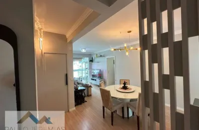 Descubra o privilégio de morar em uma cobertura linear de alto padrão nos ingleses norte, florianópolis! este apartamento exclusivo possui 180,57m² de área útil, distribuídos em 4 dormitórios, sendo 2