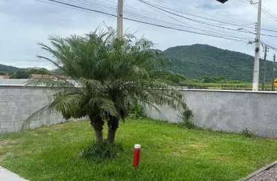 Casa para Alugar nos Ingleses, Florianópolis: 3 Quartos, 100m²