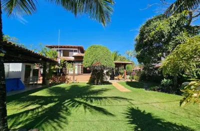 Casa a venda em manguinhos, com 7 quartos, a 200m da praia