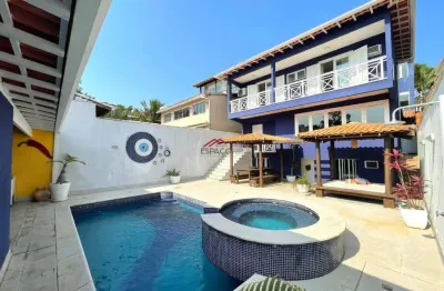 Casa de condomínio com 7 quartos, sendo 4 suites com piscina e sauna privativas