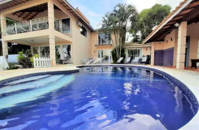 Casa à venda, 7 quartos, 7 suítes, 3 vagas, ferradura - armação dos búzios/rj