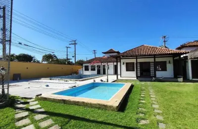 Casa à venda em condomínio a 300 metros da praia de geribá