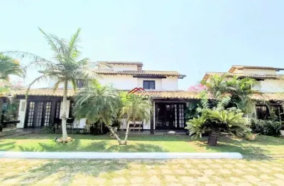 Casa à venda com 5 suítes dentro de condomínio em manguinhos buzios