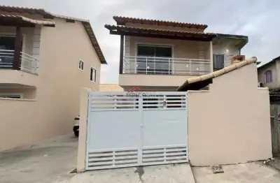Casa à venda com 2 suítes independente no bairro cem braças em buzios