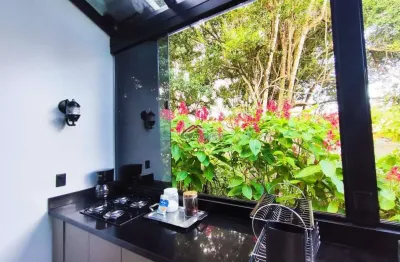 Casa à venda em condomínio com 03 quartos e piscina em caravelas
