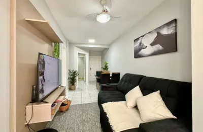 Apartamento 1 dormitório à venda no bairro zona nova com 53 m² de área privativa