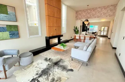 Casas e sobrados fora condomínio à venda no bairro xangri-lá - 2 vagas de garagem