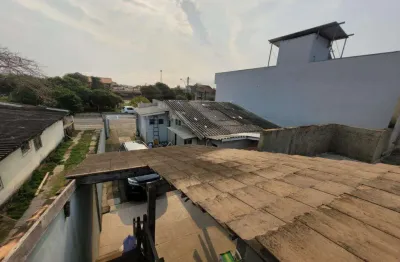 Casas e sobrados fora condomínio à venda no bairro são jorge - 1 vaga de garagem