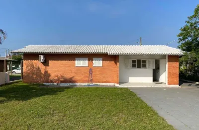 Casas e sobrados fora condomínio à venda no bairro atlantida com 159 m² de área privativa