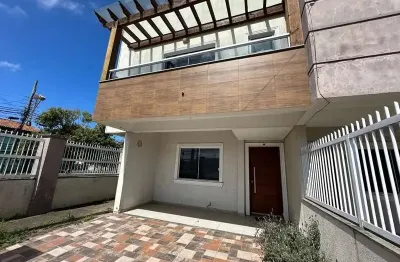 Sobrado 3d com ótima localização no centro de tramandaí