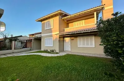 Casa com 4 quartos à venda na Muçum, Centro, Imbé