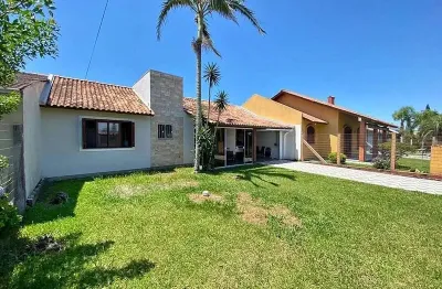 Casa com 3 quartos à venda no Centro, Imbé 