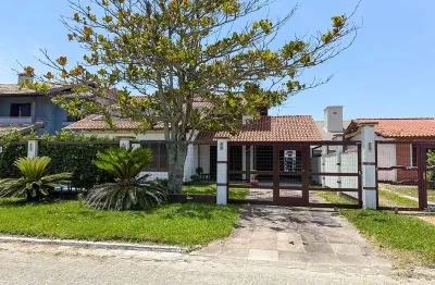 Casa com 3 quartos à venda no Centro, Imbé 