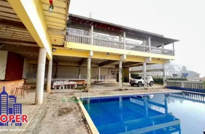 Excelente chácara para pousada ou clinica de 4.000 m² à venda em guararema