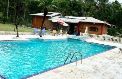 Linda chácara com escritura de 6.000 m²/ casa sede/ piscina à venda porteira fechada em cotia