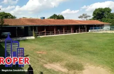 Excelente chácara de 5.250 metros com lago à venda em campinas.