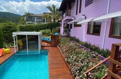 Linda chácara de alto padrão com 2.000 m² com casa sede/piscina/espaço gourmet e campo de futebol à venda no condomínio capela do barreiro em itatiba