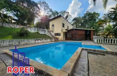 Excelente chácara de 1.460 m²/casa sede, piscina/ espaço gourmet à venda no condomínio fechado ypê vale em mairiporã