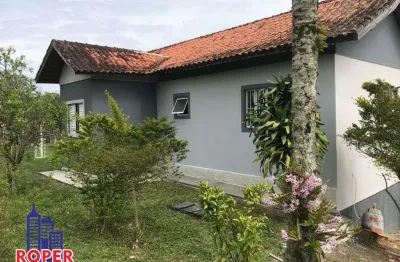 Excelente chácara de 5.890 m² com casa sede/piscina/área gourmet e lago de pesca à venda em biritiba ussu, mogi das cruzes
