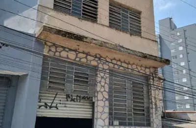 Excelente prédio comercial com galpão/banheiro e copa à venda na santa clara