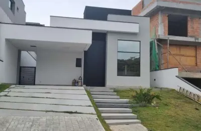 Linda casa térrea de alto padrão com 3 suites/4 vagas/espaço gourmet e piscina à venda no condominio aruã brisas, mogi das cruzes