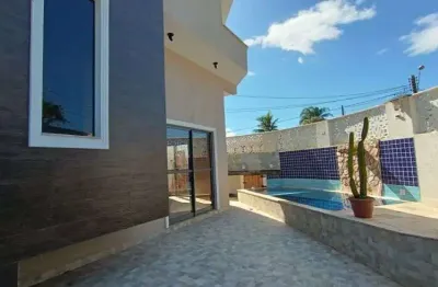 Casa na praia com 2 quartos, piscina e churrasqueira em itanhaém.