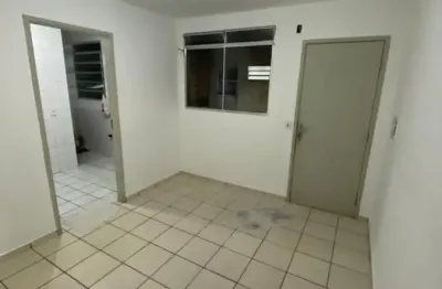 Apartamento com 2 quartos e churrasqueira em itanhaém.