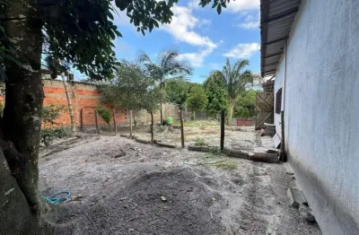 Chácara com 2 quartos e espaço para piscina em itanhaém.