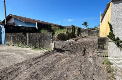 Terreno à venda na Praça Ângelo Guerra, 093, Balneário Gaivota, Itanhaém