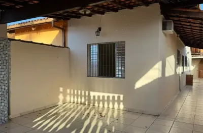 Casa com 2 quartos à venda na Praça Ângelo Guerra, 14166, Balneário Gaivota, Itanhaém