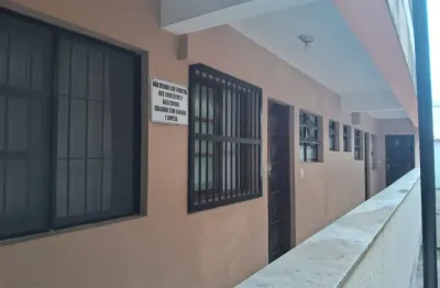 Apartamento à 400m do mar com 2 quartos em peruíbe.