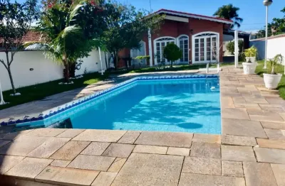 Casa com 3 quartos à venda na Av. Padre Anchieta, 6840, Jardim Casablanca, Peruíbe