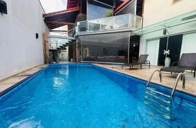 Casa com 3 quartos à venda na Rua Alcino Vicente Leal, 13741, Guilhermina, Praia Grande