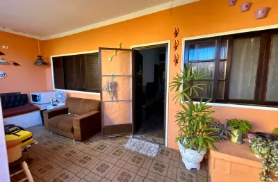 Casa com 1 quarto à venda na Praça Ângelo Guerra, 356, Nossa Senhora do Sion, Itanhaém