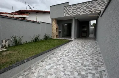 Casa com 2 quartos e espaço para piscina em peruíbe - r$ 450.000,00.