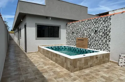 Casa na praia com 3 quartos e piscina em itanhaém - r$ 429.000,00.