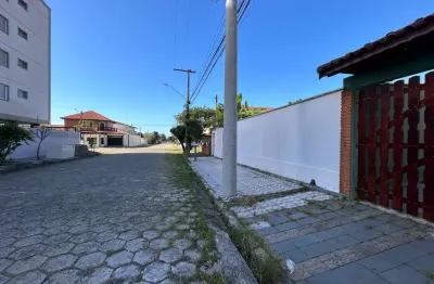 Terreno à 700m do mar com escritura em peruíbe - r$ 185.000,00.