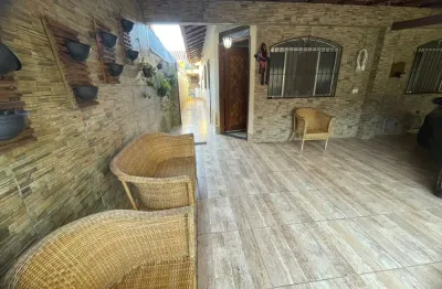 Casa com 3 quartos à venda na Avenida Marina, 14287, Itaóca, Mongaguá