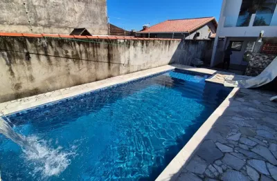 Casa com 2 quartos, piscina e churrasqueira em itanhaém - r$ 270.000,00.