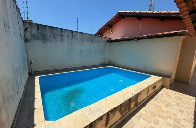 Casa com 2 quartos, piscina e churrasqueira em itanhaém - r$ 285.000,00.
