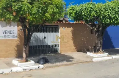 Casa com 3 quartos à venda na Rua Deputado Siloé Tavares, 22, Gruta de Lourdes, Maceió