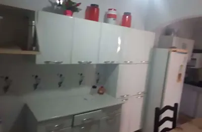Casa, de 120m², reformada com garagem para 3 carros, bairro parque são vicente, em são vicente/sp